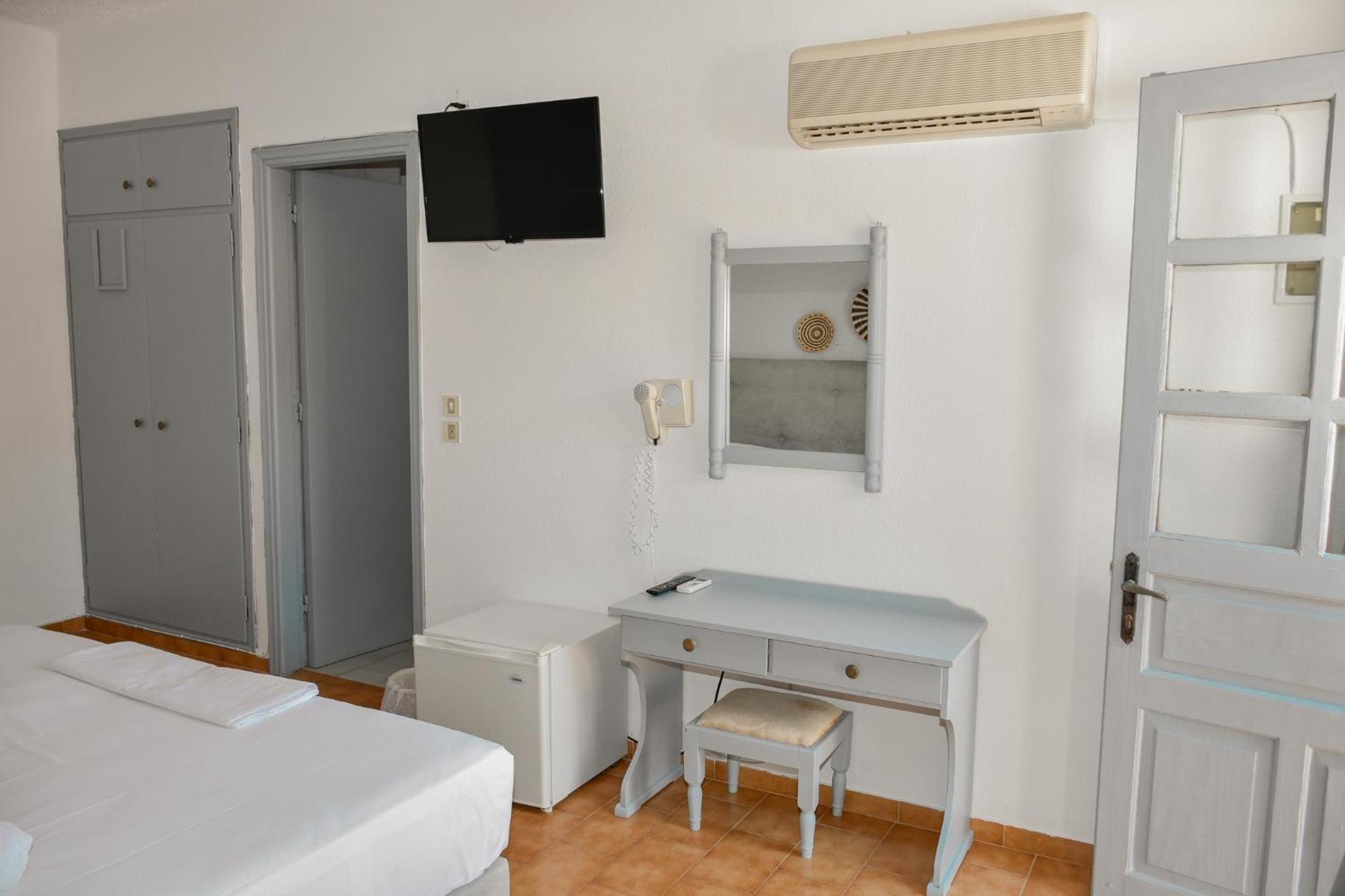 Anamar Patmos Hotel Skala  Exterior photo